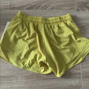 Lululemon Hoyt Hot LR Short 4” *Lined